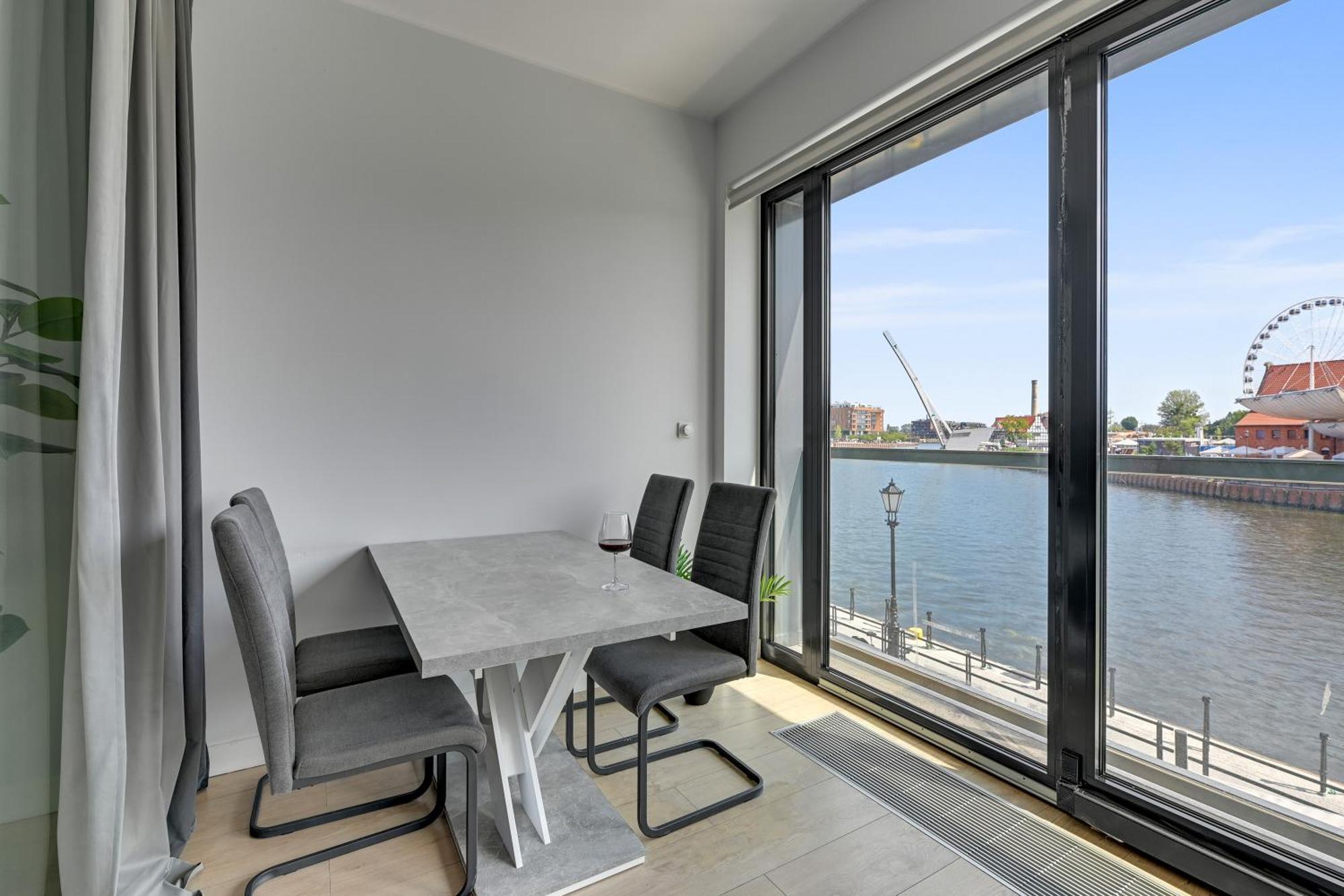 Symfonia Amazing River View Apartment By Downtown Apartments Gdansk Exterior photo